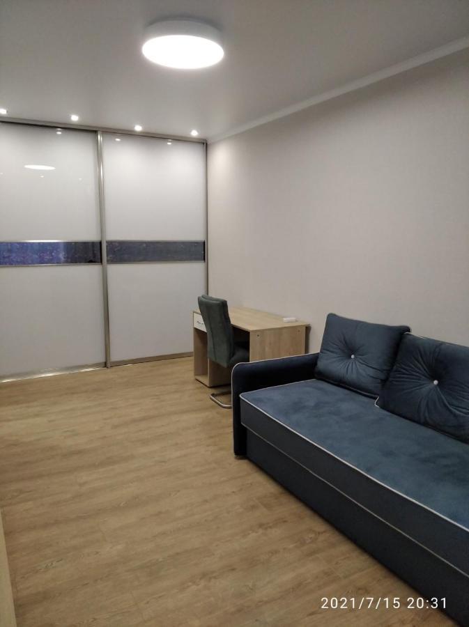 Жк Версаль Парк Apartment Irpin Bagian luar foto